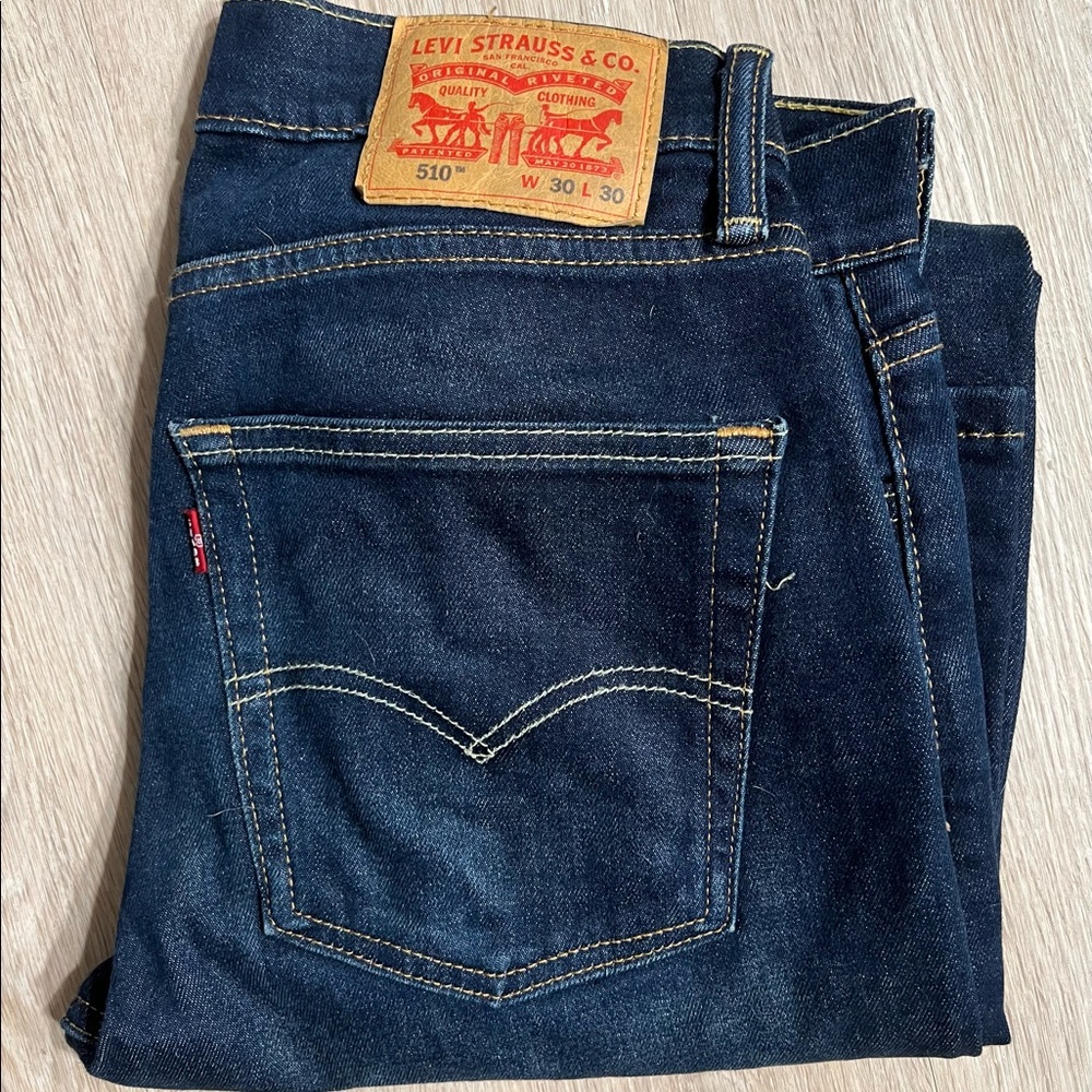 Levi’s 510 Jeans: Dark Blue